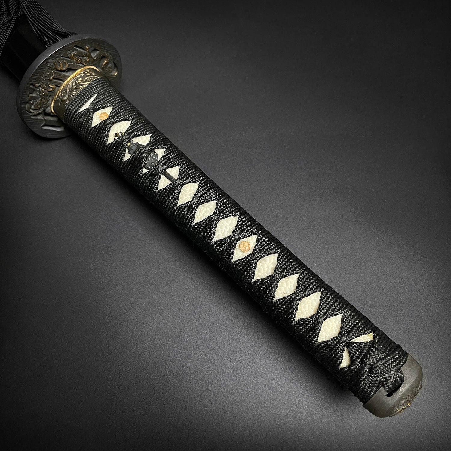 Purchase Musha Black Pearl Dragon Katana for Sale - Musashi Swords