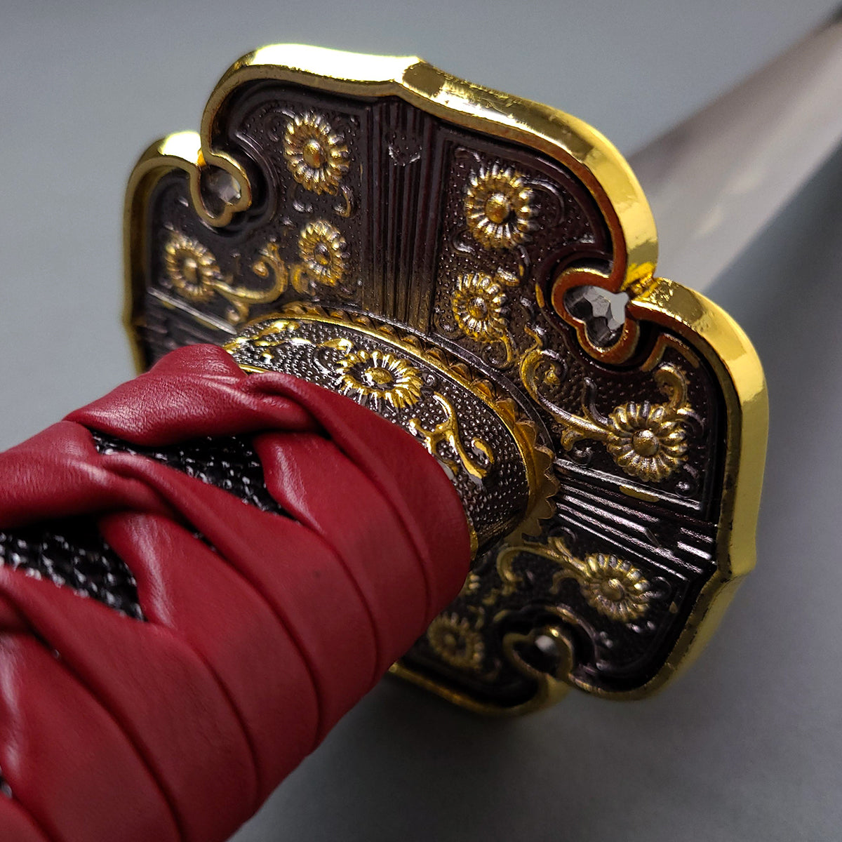 Musha Ceremonial Jintachi Katana (Burgundy) - Musashi Swords