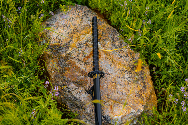 Shirasaya vs. Katana – Understanding the Real Differences Between These Japanese Sword Forms