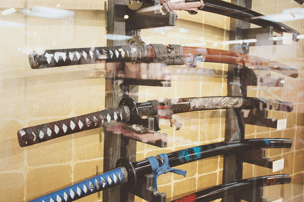 Odachi vs Katana: Differences in Length, Design, and Purpose