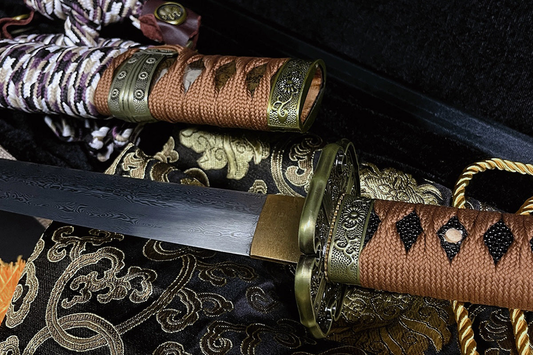 The Timeless Allure of Samurai Swords: History, Craftsmanship, and Collecting in the Modern Age