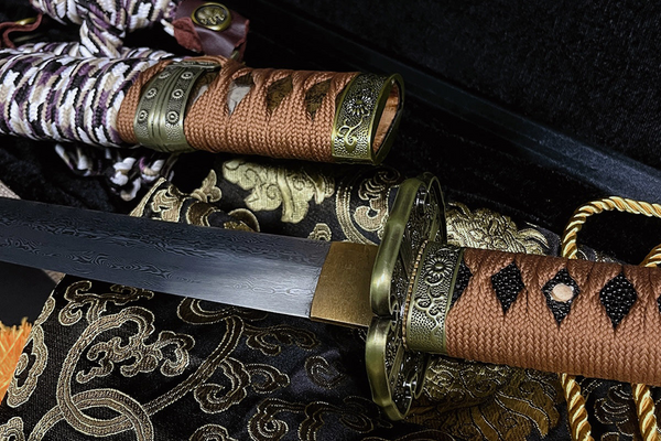 The Timeless Allure of Samurai Swords: History, Craftsmanship, and Collecting in the Modern Age