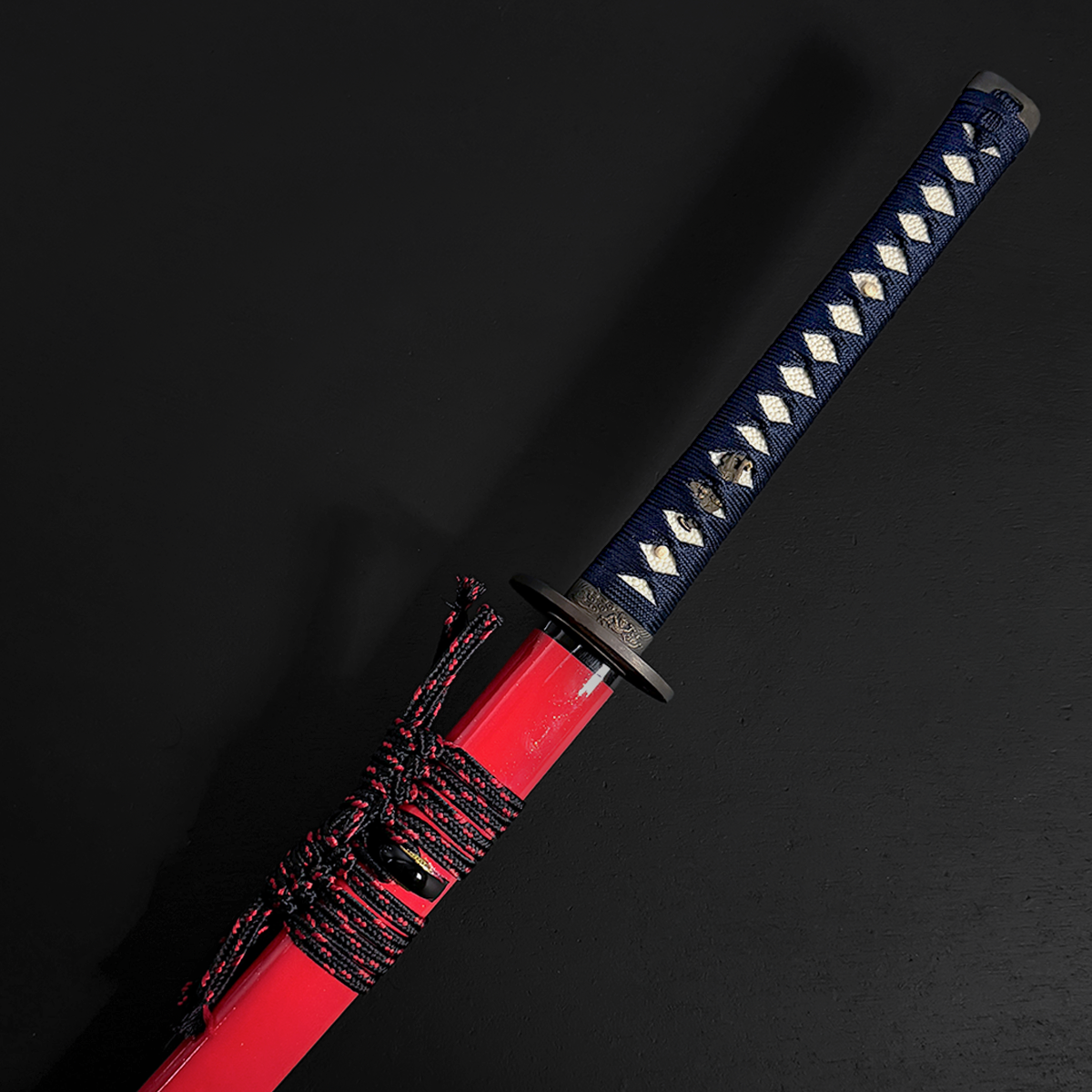 Musashi Dual Katana blade and scabbard detail