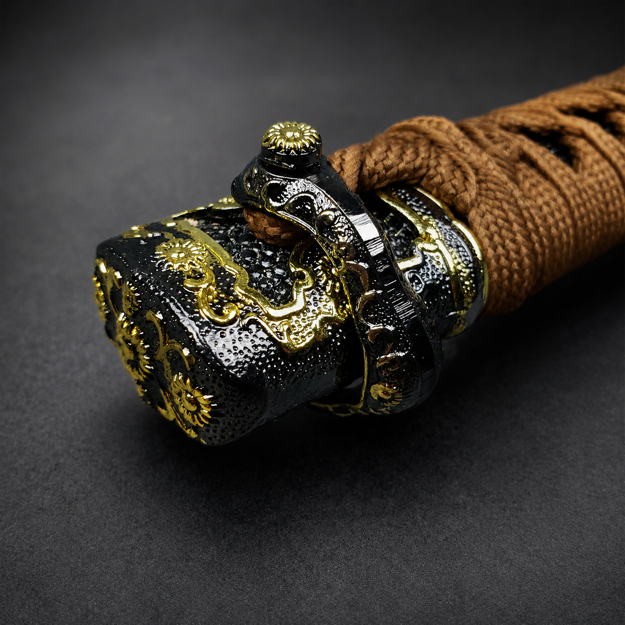 Musha Ceremonial Jintachi Katana (Gold)