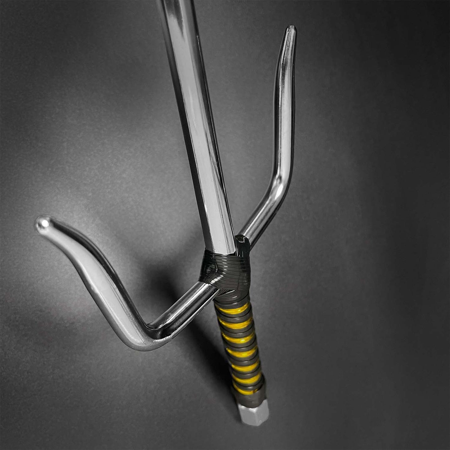 19" Chrome Sai with Black & Gold Plastic Wrapped Handle