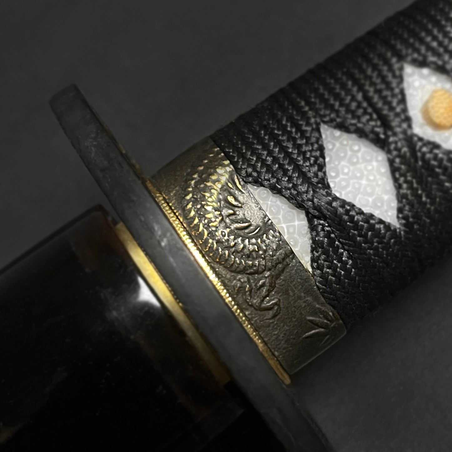 Purchase Musha Black Pearl Dragon Katana for Sale - Musashi Swords