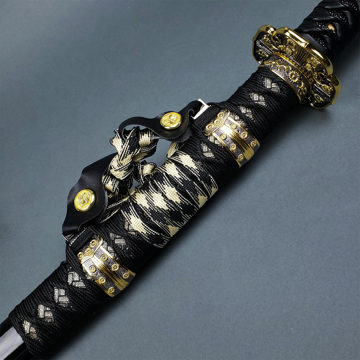 Musha Ceremonial Jintachi Katana (Black) - Musashi Swords